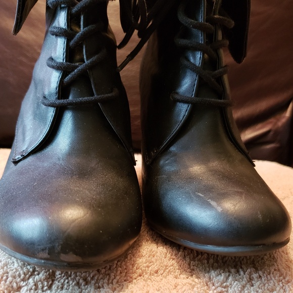 Nine West booties - Picture 2 of 7